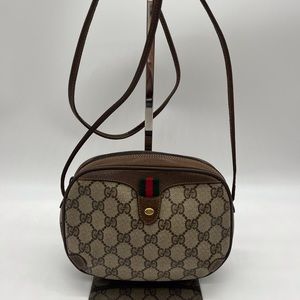 💯 Authentic Gucci PVC Cherry Line Sling Bag